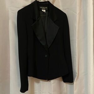 Jones New York Women's Elegant Black Blazer